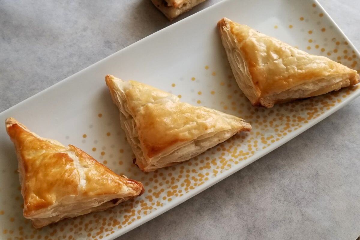 freshly baked sri lankan fish pastry plated to enjoy