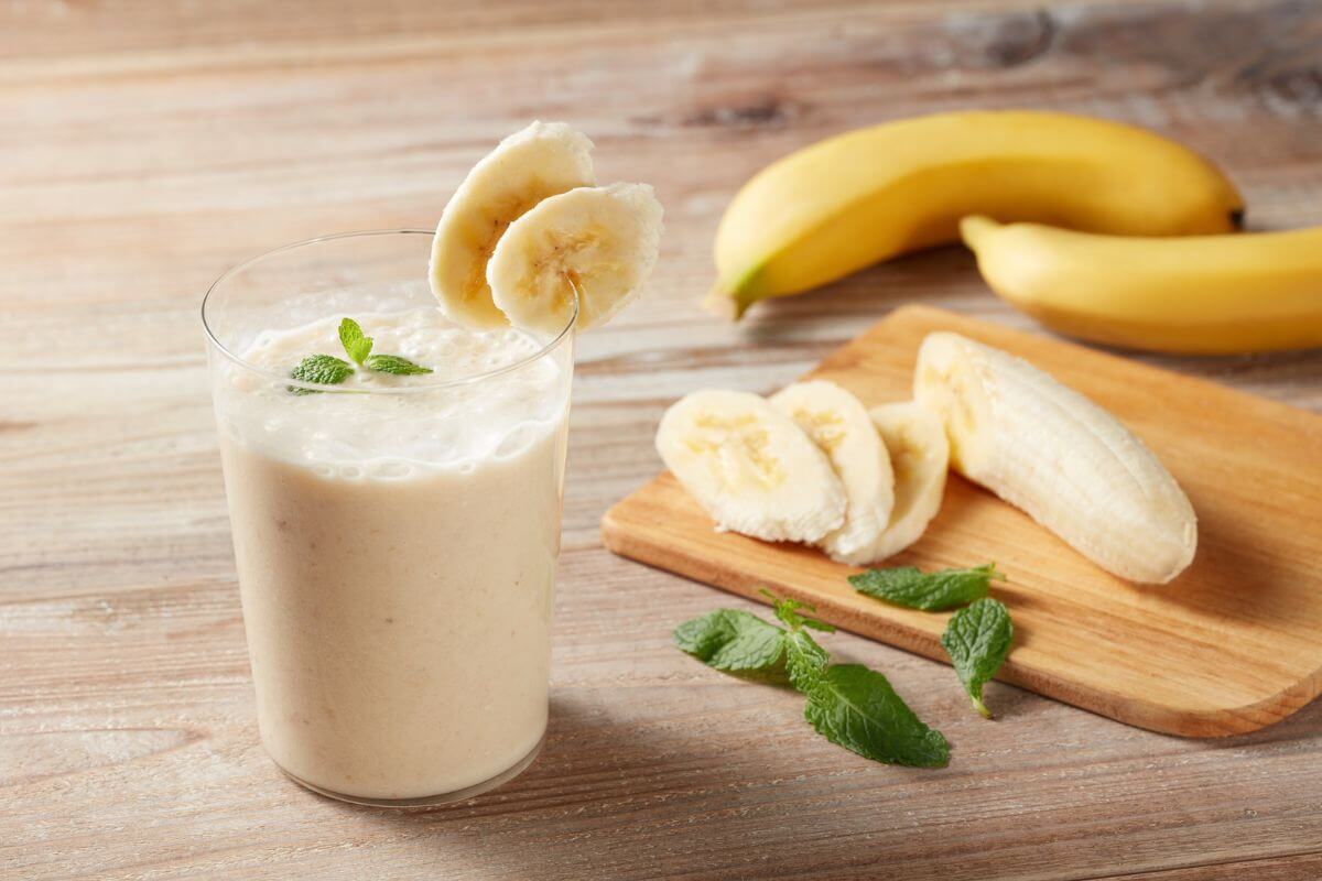 Banana on a wooden board, a classic late-night food that helps relax muscles and support sleep