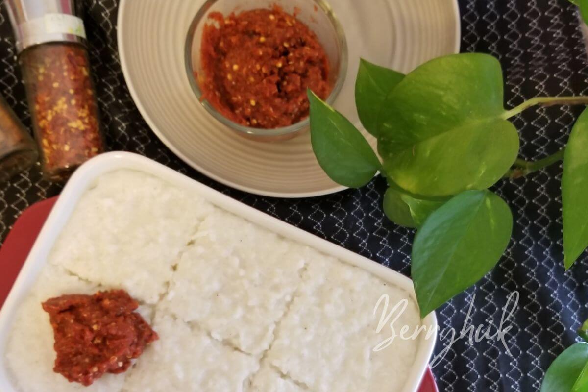 reheated kiribath ready to enjoy 