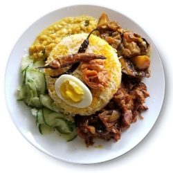Taste of Sri Lanka category image featuring a plate loaded with rice and curry